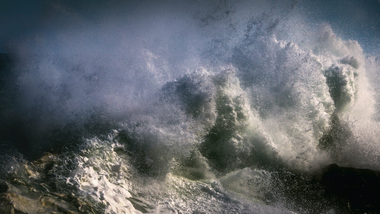 Storm causing large waves