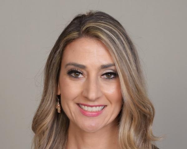 Profile picture for user DianeDelaney